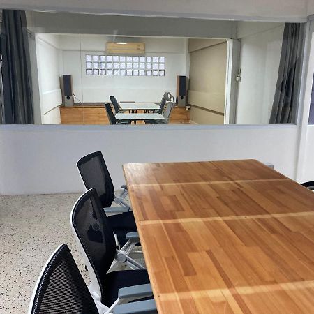 Отель Moocoworking Лей Экстерьер фото